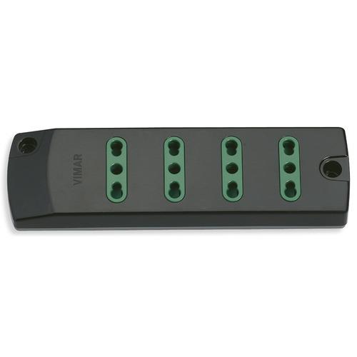 Multi-vtičnica 4P17/11 črna