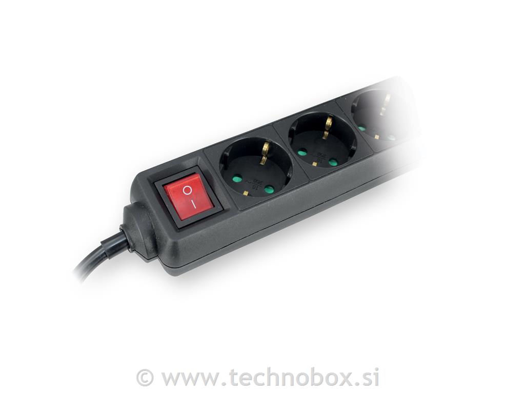 Podaljšek 3/3m s stikalom črn