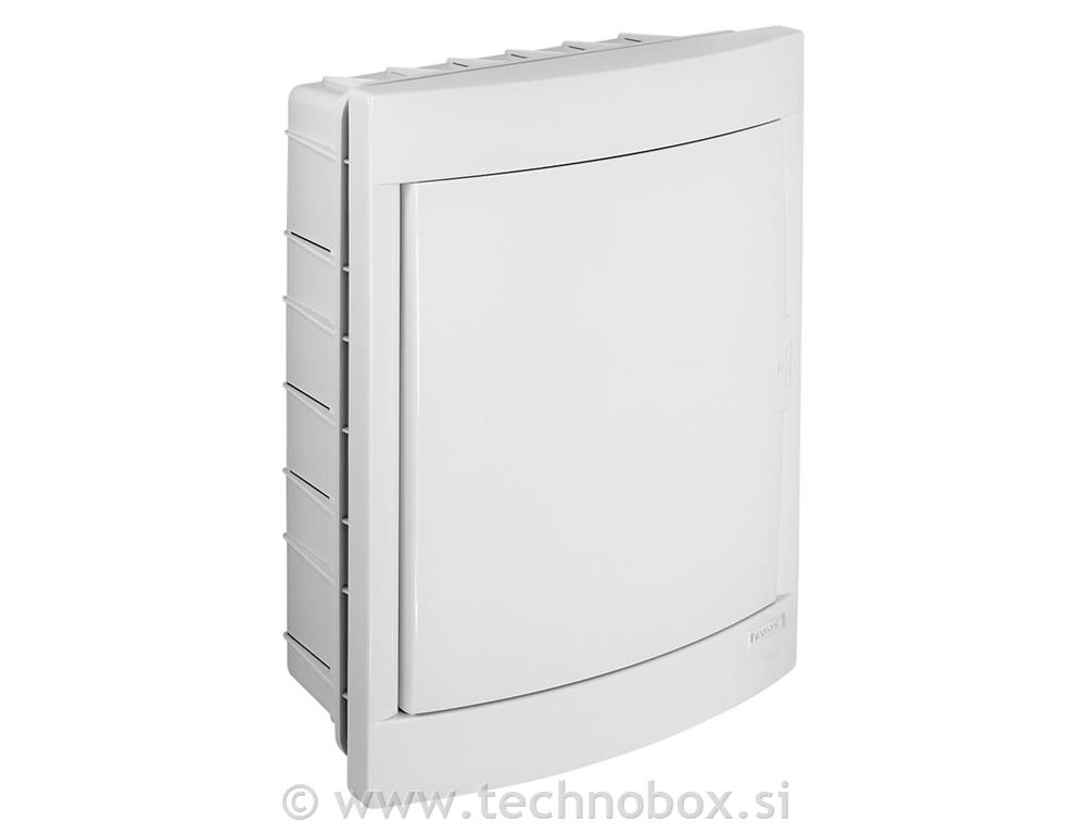 Omarica p/o 24M bela vrata